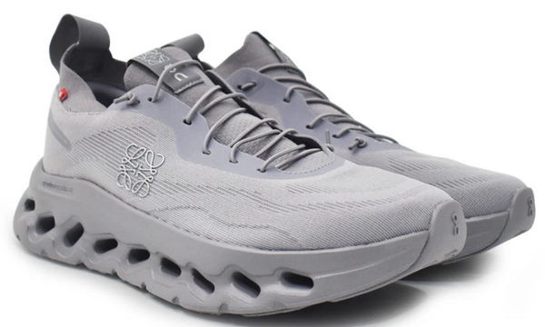 Loewe x Running Cloudtilt 