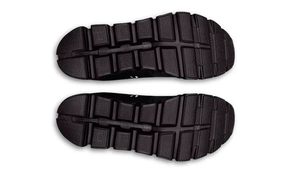 On Cloud 6 'Black Black'
