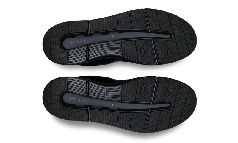 On Running The Roger Advantage 'All Black'