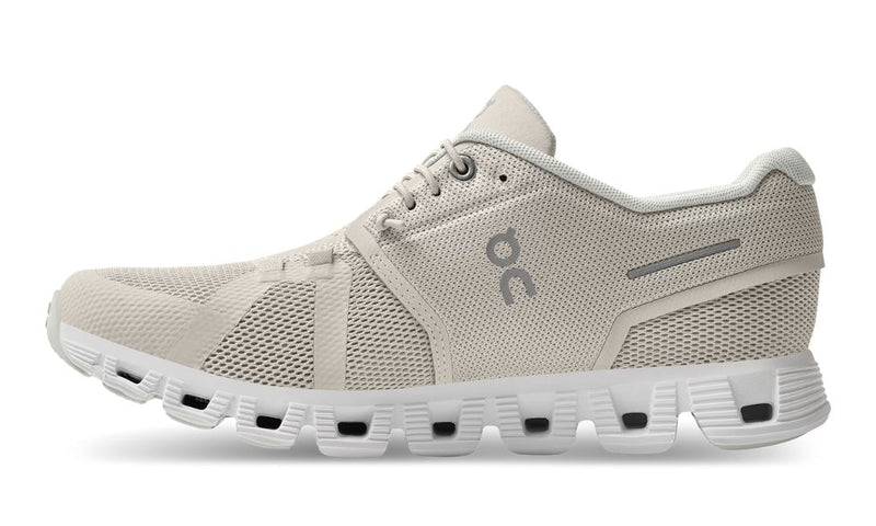 On Cloud 5 'Pearl/White