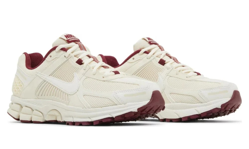 Air Zoom Vomero 5 'Valentine's Day'