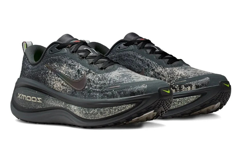 Nike Vomero Plus 'Anthracite Oatmeal'