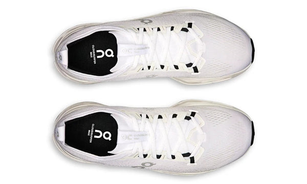 On Cloudsurfer Max 'White | White'